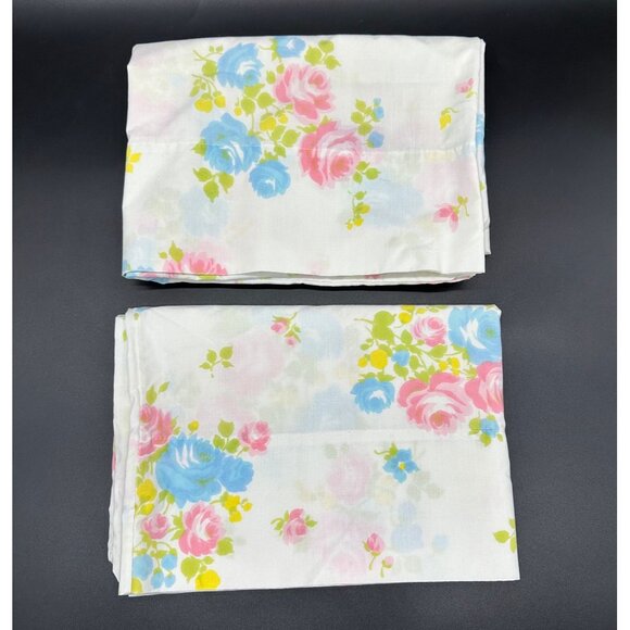 Vintage Pillowcases Floral 1970s Pink Blue Flowers Set of 2 Sears USA Retro Bedd - Picture 2 of 10